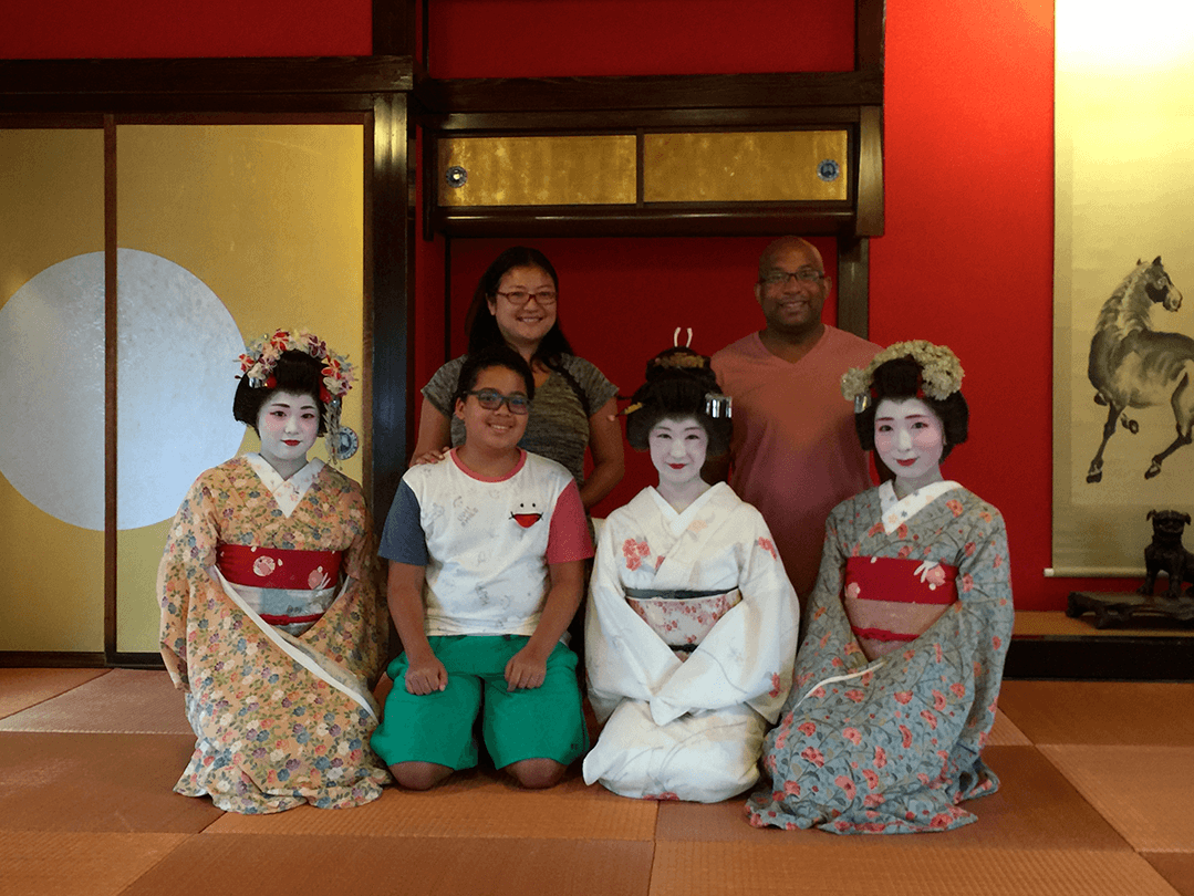 Maiko Dancers